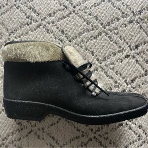 Seal Fur-Trimmed Shoes Vintage